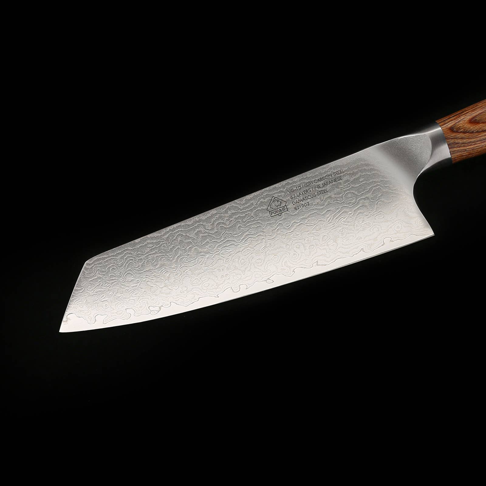 Ed Mahony - Coltello Santoku PUMA IP 18 cm con lama in acciaio Damascato VG-10 e manico in legno pakka