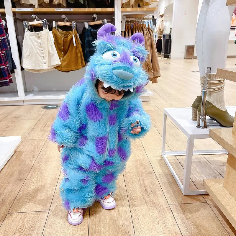 Süßer Baby-Overall mit Kapuze und Reißverschluss