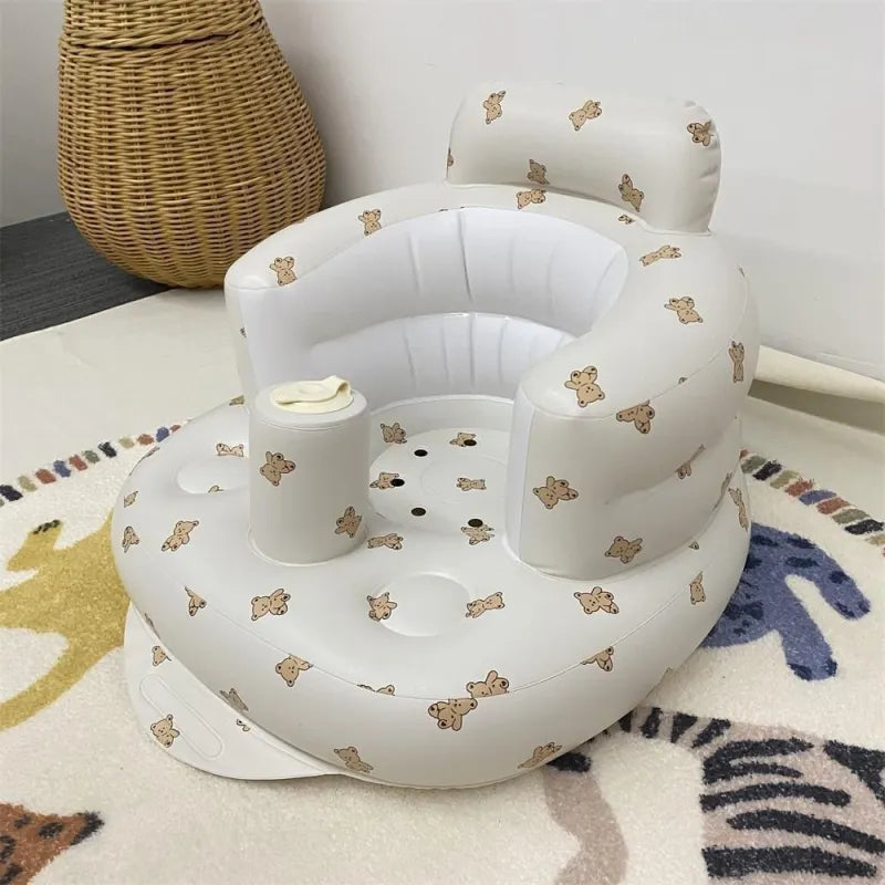 Aufblasbarer Babyhochstuhl zum Essen & Baden